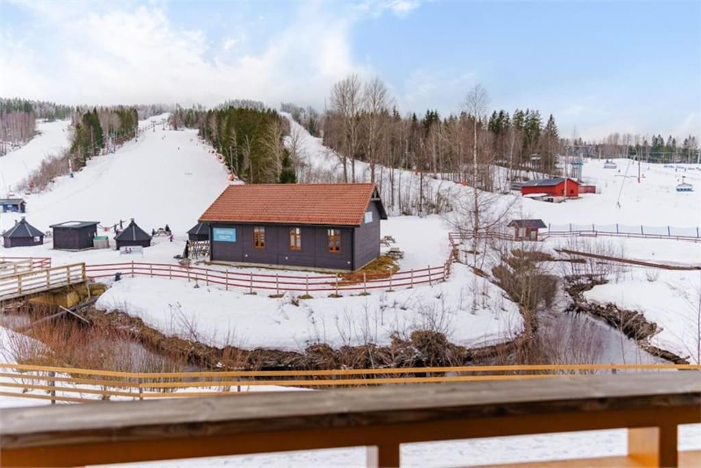 Kungsbergetnatur Järbo Extérieur photo
